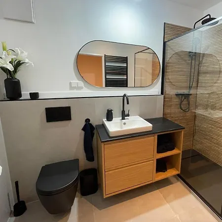 Moderne - Renoviert 2024 *