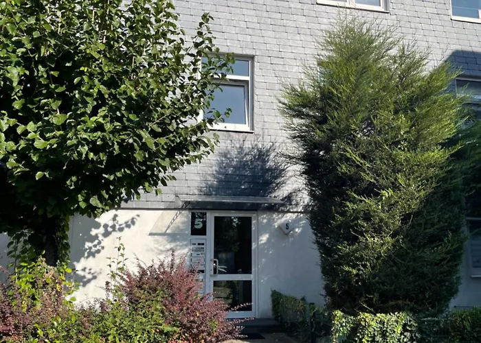 Moderne - Renoviert 2024 *